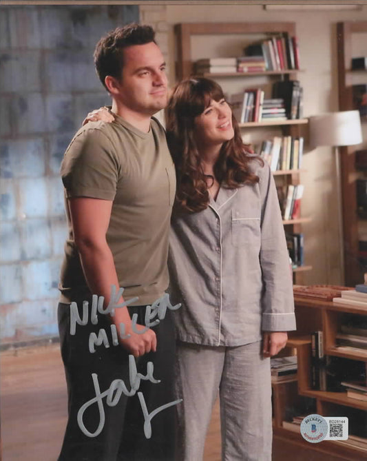 Jake Johnson - New Girl - Signed 8x10 - Beckett COA