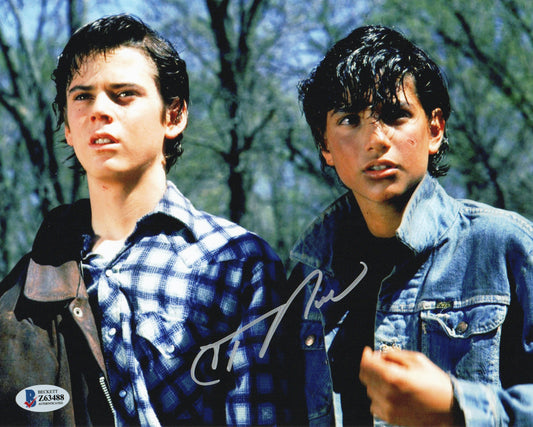 C. Thomas Howell: Ponyboy Curtis: The Outsiders Signed 8x10: Beckett COA (L1) See description